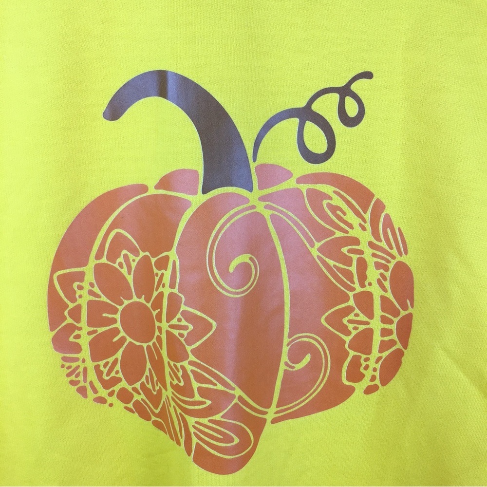 Goldish Yellow Women's Top with Orange Pumpkin Print Long Sleeve Size L - Picture 3 of 8